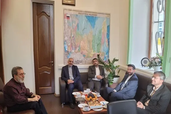 بازدید گروه دوستی پارلمانی ایران و روسیه از نمایندگی المصطفی