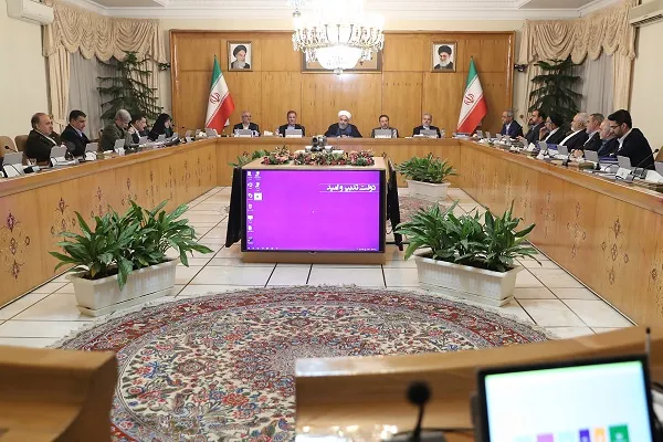 ملت ایران هرگز زیر بار قلدرمآبی نمی‌رود/ ضرورت احساس مسئولیت به بیانیه گام دوم انقلاب