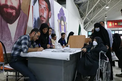 شور انتخابات در گلستان شهدای اصفهان