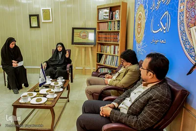 نشست «جریان شناسی ادبیات داستانی انقلاب اسلامی» در تحریریه خبرگزاری قرآن خوزستان