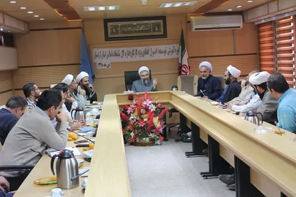 بخشی‌نگری در دین گمراه‌کننده است
