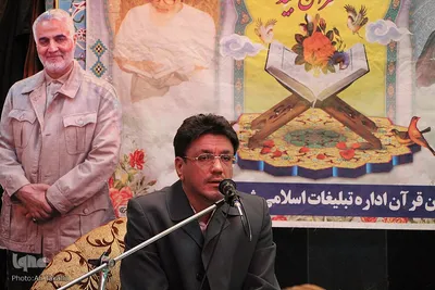 کرسی تلاوت قرآن کریم همزمان با هفته قرآن در ملایر‎‎
