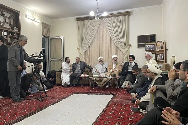 زمین‌های غصب‌شده‌ ترکمن‌ها بعد از انقلاب به صاحبانش برگردانده شد