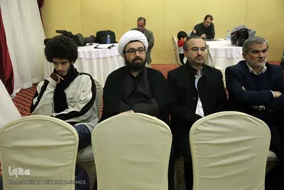 نشست هم اندیشی وزیر فرهنگ و ارشاد اسلامی با اصحاب نشر و قلم