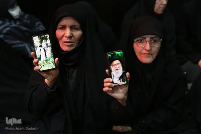 تجمع حماسی بانوان قزوینی در سوگ رهبر شهید