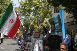 تجمع اعتراضی خانواده شهدا و ایثارگران در محکومیت حملات رژیم صهیونیستی و آمریکا