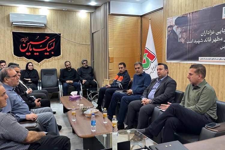 نشست قرارگاه مرکزی حمل‌ونقل جاده‌ای فارس