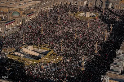 تشییع پیکر مطهر رهبر شهید در مشهد مقدس