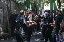 عزاداری ظهر عاشورا در محله کن