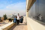 شیرینی هم‌نمک در حسینیه‌ای پر از عروسک