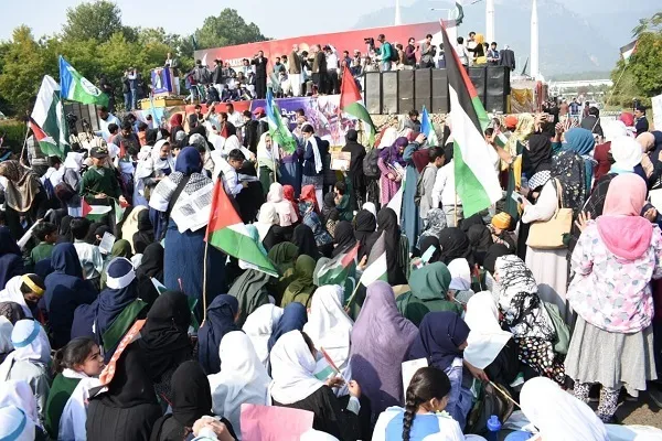 د پاکستان په اسلام اباد کې دغزې له ماشومانو سره د خواخوږۍ ستره غونډه جوړه شوه