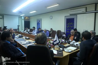  نشست نقد کتاب «ارزیابی انتقادی نهاد علم در ایران» 