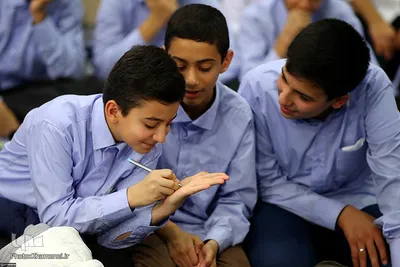مراسم جشن تکلیف دانش‌آموزان با حضور رهبر انقلاب