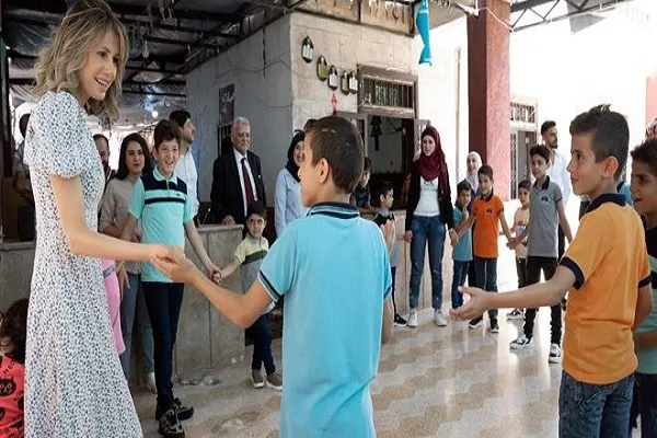 حضور همسر بشار اسد در یتیم‌خانه شهر حلب