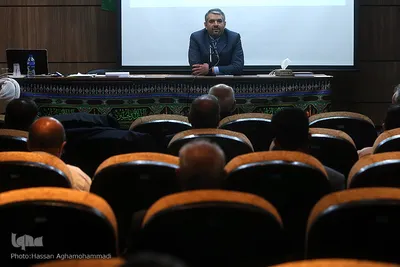 نخستین نشست هم اندیشی مدیران عامل اتحادیه مؤسسات و تشکل‌های قرآنی استانها و هیئت مدیره اتحادیه کشوری