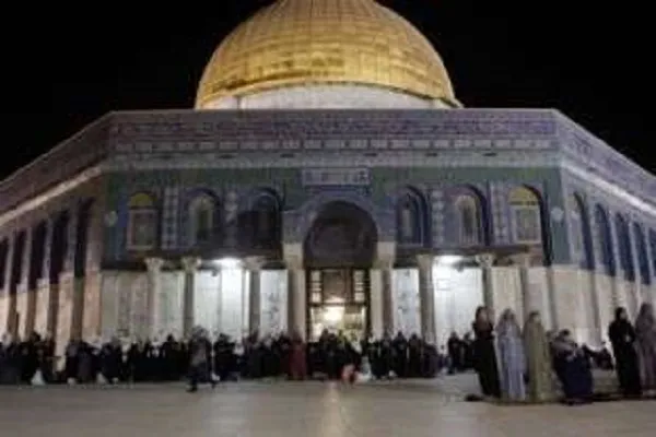 از اعتکاف نمازگزاران فلسطینی تا تحویل پرونده شیخ جراح به دیوان لاهه