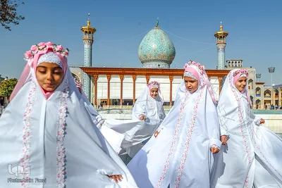 حضور کودکان در حرم شاهچراغ (ع)