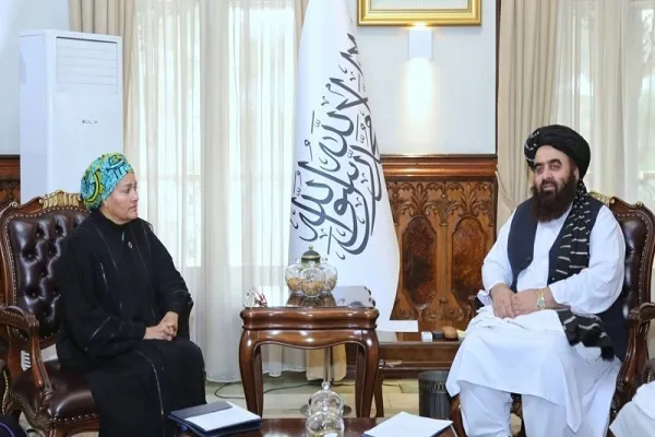 د افغانستان طالبان دې د میرمنو په اړه پخپل نظر بیا کتنه وکړي