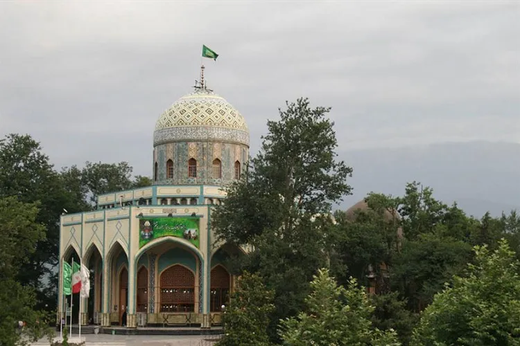 برگزاری جشن نیمه شعبان در ۱۰۰ بقعه متبرکه گیلان