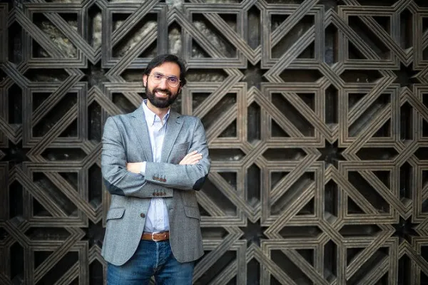 Expo 2020 Dubái: artista español celebra la importancia del arte islámico