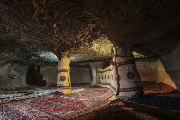 مسجد تاریخی روستای میمند مرمت شد