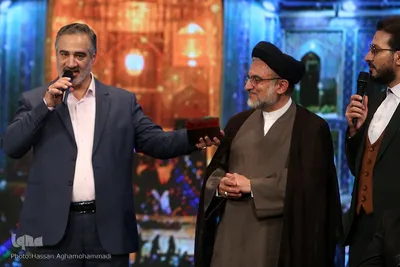 گردهمایی برنامه تلویزیونی محفل در مرکز همایش‌های بین المللی برج میلاد تهران
