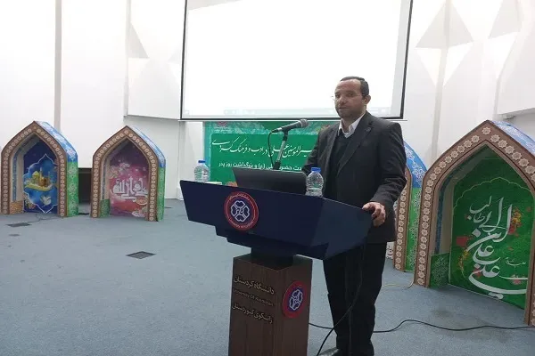 اختتامیه همایش «امیرالمؤمنین علی (ع) در ادب و فرهنگ کُردی» در کردستان برگزار شد