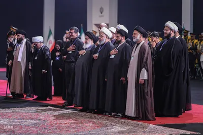 مراسم ادای احترام مقامات و شخصیت‌های کشورهای خارجی به پیکر مطهر رهبر شهید انقلاب
