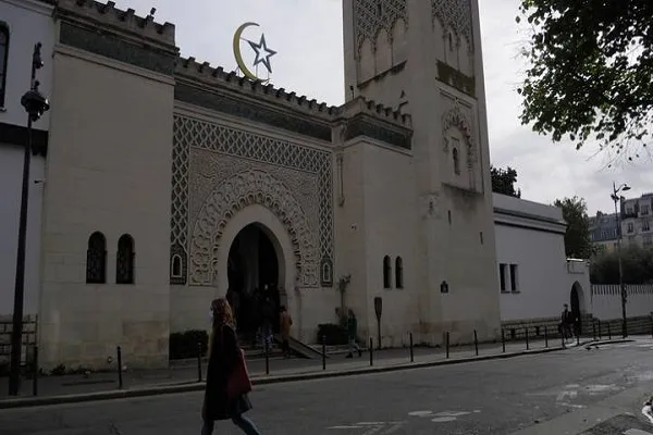 Fransada ardıcıl olaraq islamofob hücumlar baş verir