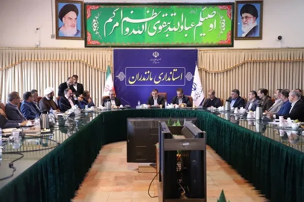 کارگاه آموزشی جنگ ترکیبی امنیت ملی و فضای مجازی در ساری