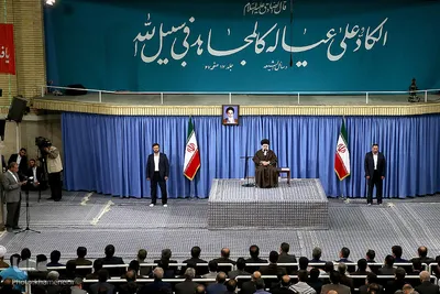 دیدار جمعی از کارگران سراسر کشور با حضرت آیت‌الله خامنه‌ای، رهبر انقلاب