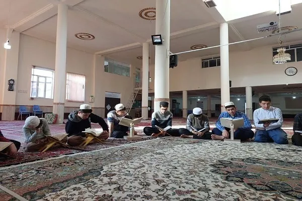 ثبت‌نام دوره تابستانه حفظ قرآن در دارالتحفیظ امام جزری سنندج آغاز شد