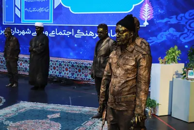 تجلیل از ۲۳ چهره شاخص در چهارمین همایش زنده‌نامان تبریز