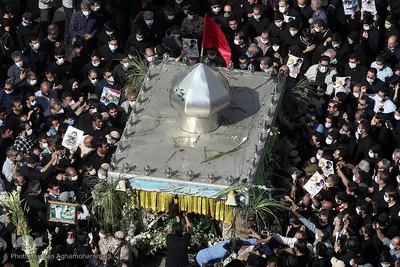 مراسم تشییع پیکر مطهر شهید مدافع حرم «جواد الله‌کرم» در محله مهرآباد جنوبی