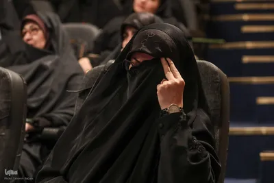 ادای احترام شاعران آیینی در گرامیداشت یاد شهید جمهور