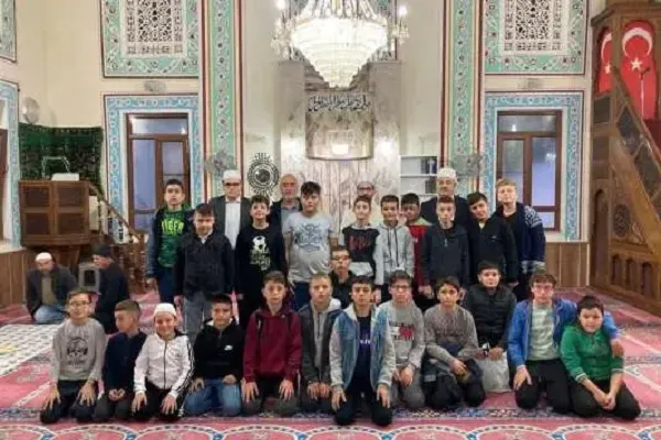 Havranlılar sabah namazında Kubbeli Cami de buluştu