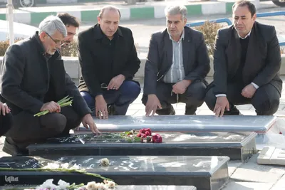 گرامیداشت روز پدر در جوار مزار شهدای ارومیه‎