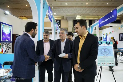 بازدید حمیدرضا طیبی از نمابشگاه قرآن کریم