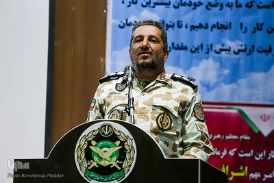 تجلیل از فرماندهان دوران دفاع مقدس تیپ۵۵هوابرد شیراز‎‎