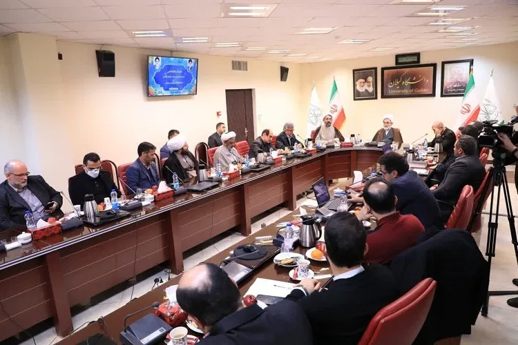 وحدت حوزه و دانشگاه مبنای بسیاری از پیشرفت‌ها در کشور است
