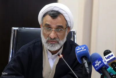 نشست بررسی نحوه مشارکت و هم‌افزایی در سند توسعه وقف قرآنی