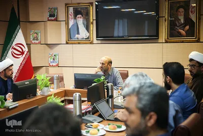 نشست‌های اندیشه‌ورزی قرآن و حکمرانی با محوریت عفاف و حجاب در سازمان دارالقرآن برگزار شد