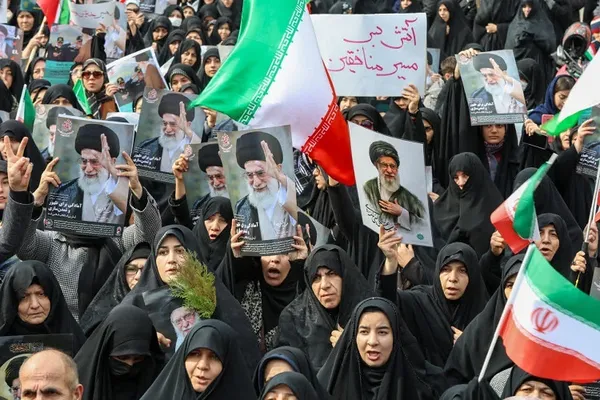 راهپیمایی مردم در محکومیت جنایات آمریکا و رژیم صهیونیستی