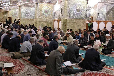 مراسم جزء خوانی قرآن کریم در حرم شاهچراغ(ع)