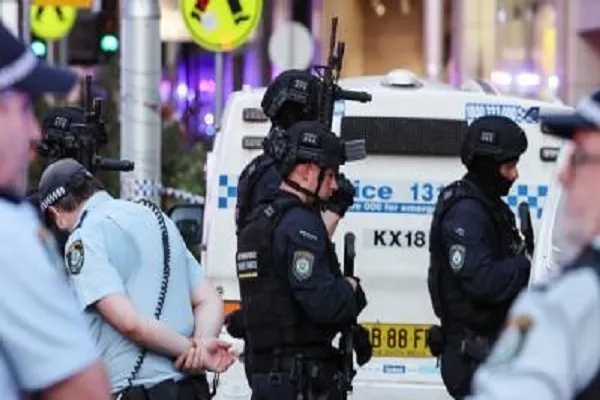 Avstraliya polisinin müsəlmanlara qarşı ikili standartları tənqid edilir