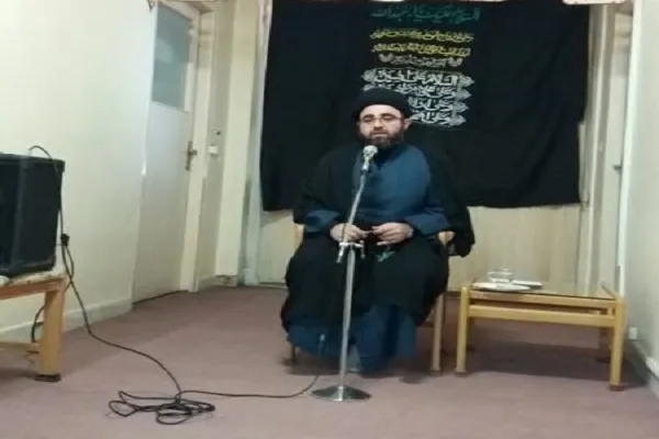 حماسه بزرگ اربعین حسینی عزت و عظمت شیعیان است