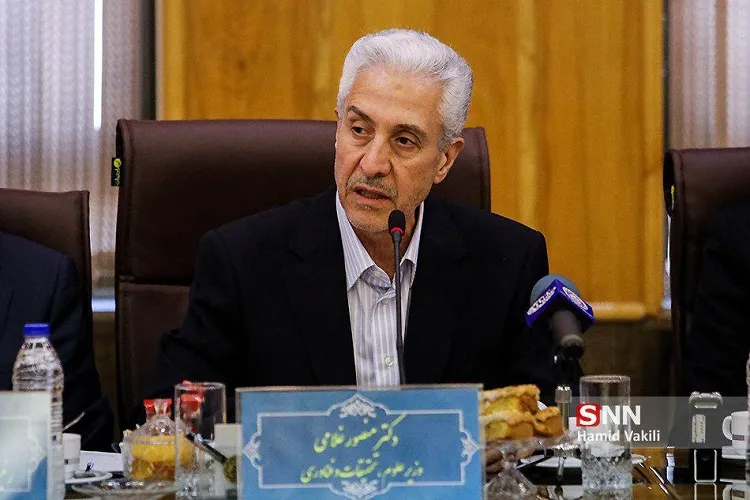 فارسی، زبان اول عرفان اسلامی است