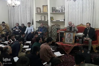 یادبود حاج قدیر یادگاری، قاری و معلم قرآن