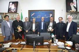 امضای قرارداد ساخت لوله مغزی سیار بین جهاددانشگاهی و شرکت سپنتا