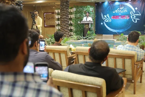 شب شعر «دلیران هرمزگان» در نخلستان اوج برگزار شد